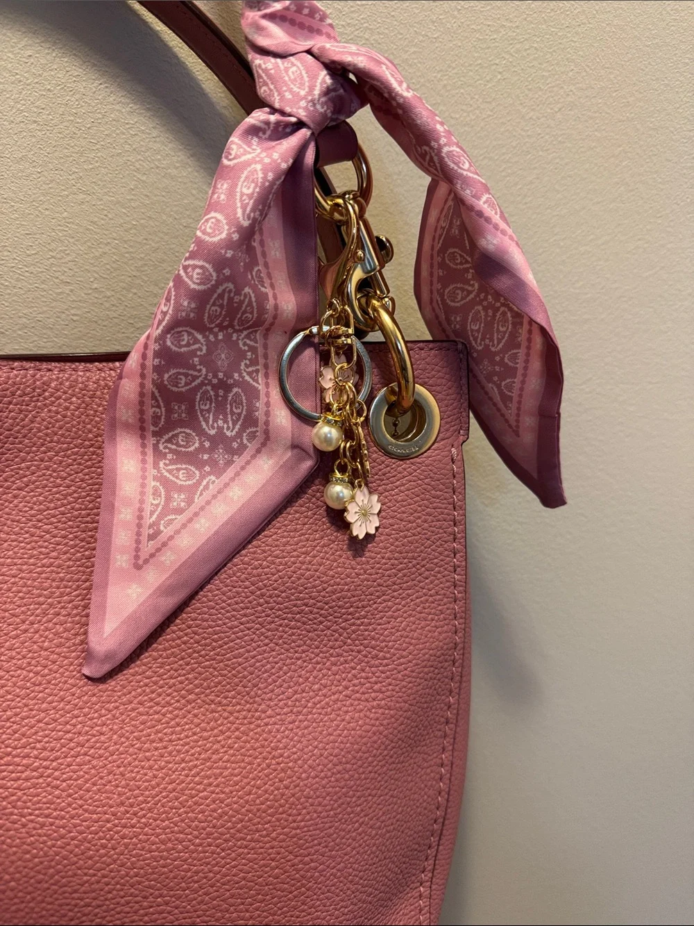 Coach Clarkson Hobo 24947 Rose Pink Pebble Leather Convertible Shoulder Bag